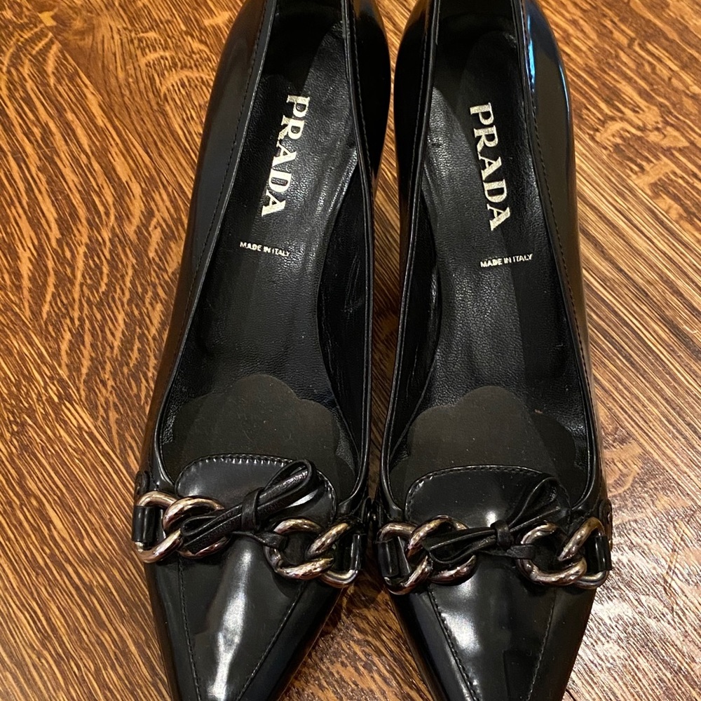 Prada kitten heels 36 1/2